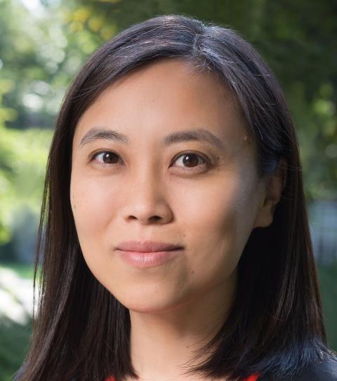 Hong Lou Hong Lou headshot smiling